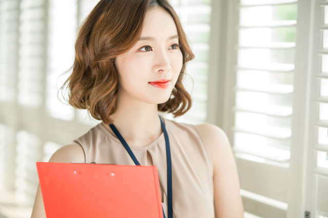 CMでもおなじみの人気企業♪このチャンスに美容部員デビューしませんか!?